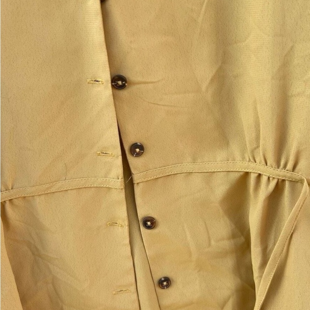 Universal Thread Yellow Button-Down Women's Top - image 4